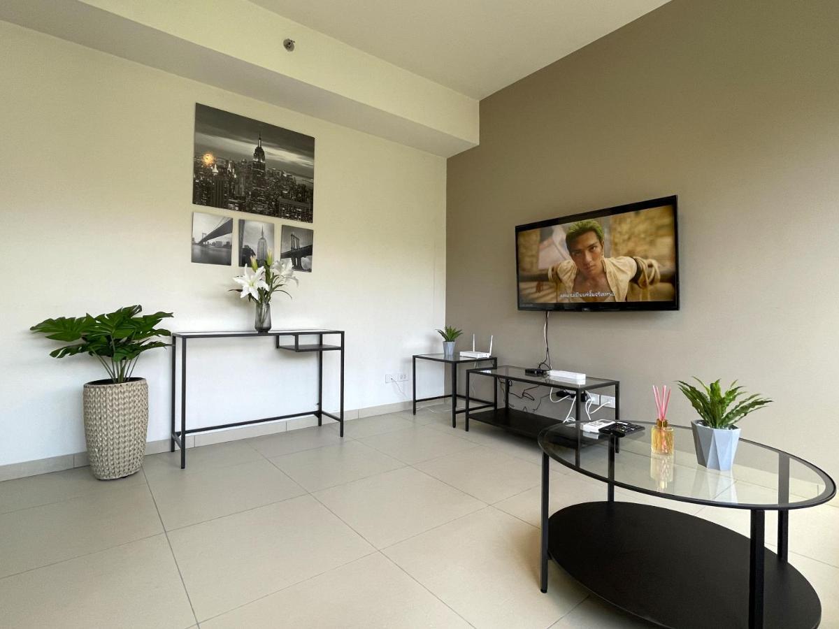 Unixx Oasis : Grandeur 2Br Suite Pattaya Exterior photo